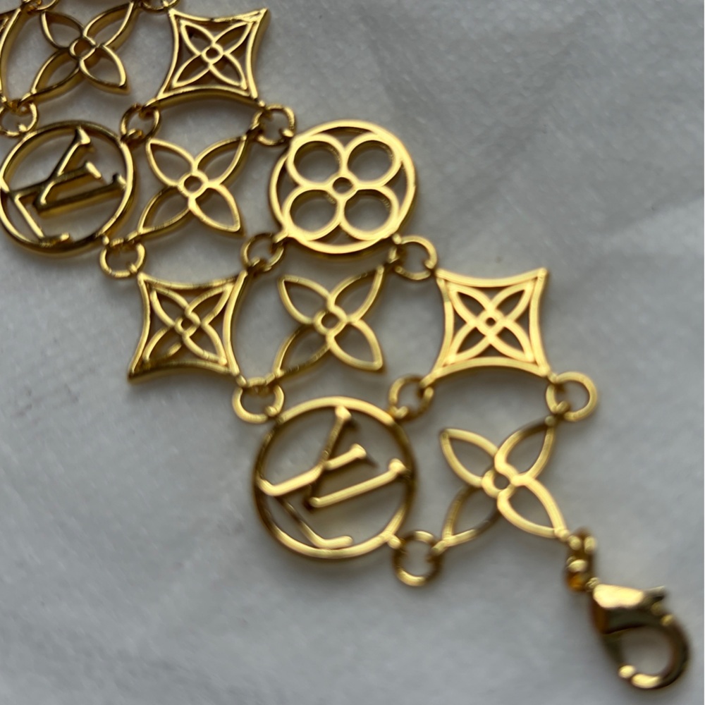 LV Lace Bracelet + Dust bag - Picture 10 of 10